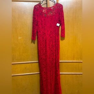 Res dress never worn. Size 8